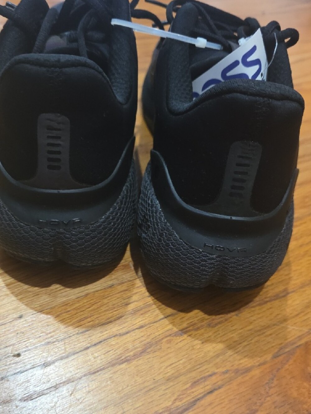 Under Armour Iridescent Accented Black Running Sneakers - Picture 5 of 6